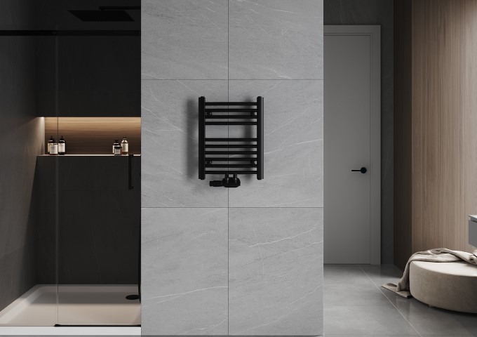 černý radiátor do koupelny