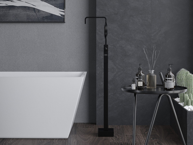 Černé dlaždice na podlahu