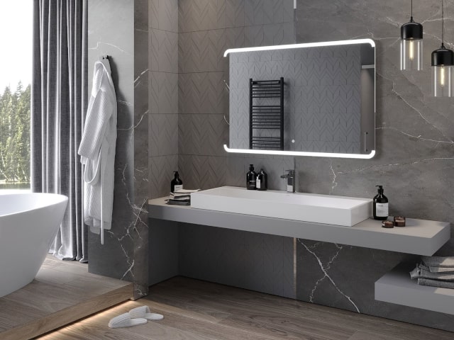 Nástěnné zrcadlo s osvětlením