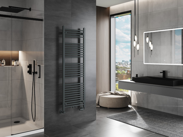 Dlaždice ala kámen v koupelně