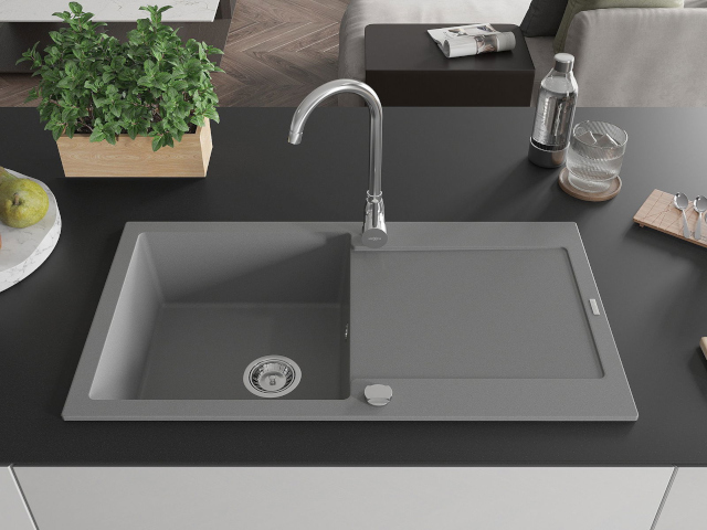 Dřez 90 cm v kuchyni