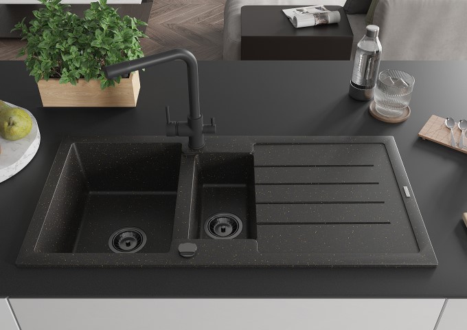 Černé stojací kuchyňské baterie