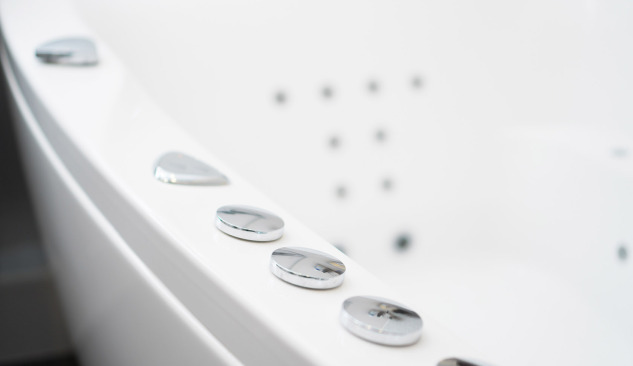 Jak pečovat o vanové baterie s termostatem?