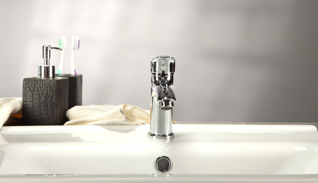 Volně stojící umyvadla a jiné typy produktů tohoto druhu