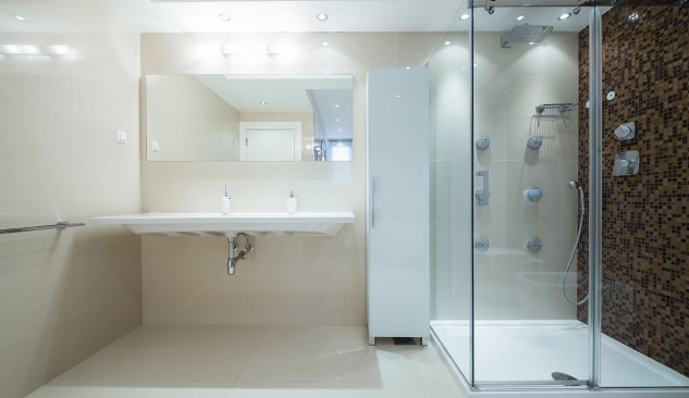 Jak lze namontovat sprchovou vaničku?