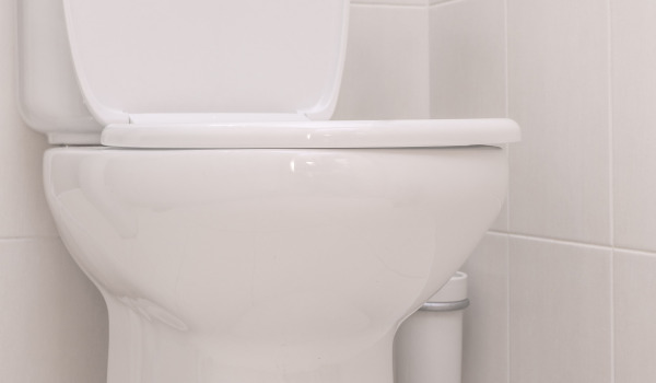 Jak změřit záchodové prkénko?