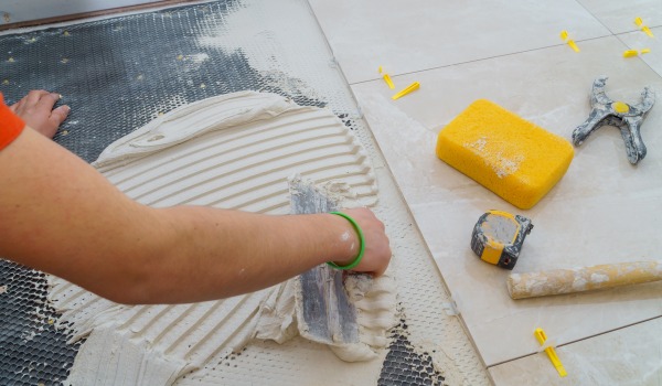 Jaký lepidlo na dlaždice vybrat?