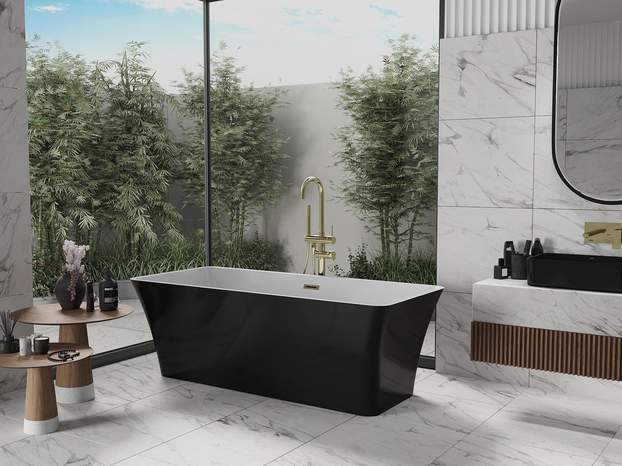 Kombinace černé a zlaté v mramorové koupelně