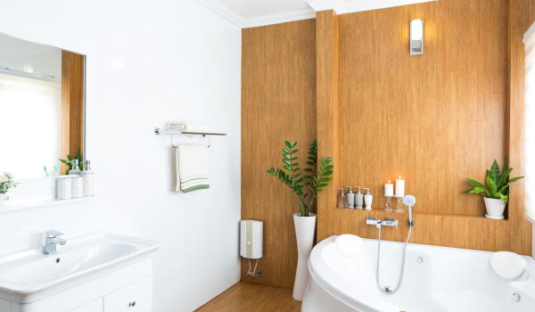 Jaká barva do koupelny místo obkladů?