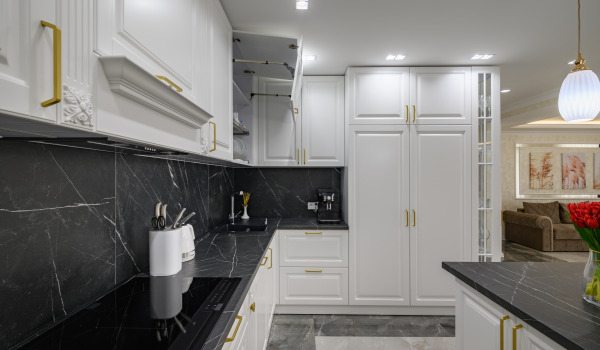 Granitové, kamenné kuchyňské pracovní desky: recenze - jakou desku vybrat?