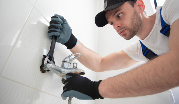 Jak namontovat sprchovou vaničku?