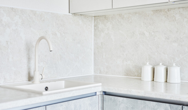 Dřez z kompozitu - jak o něj pečovat?