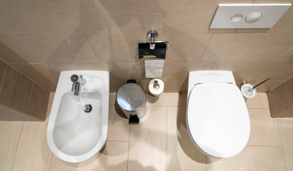 WC a bidet – kolik místa je potřeba, aby vznikla funkční koupelna?
