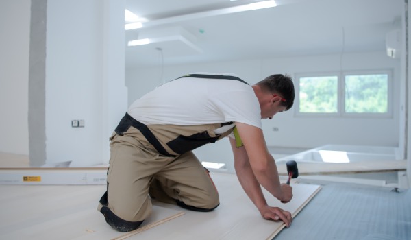 Jaká tloušťka podložky pod panely je vhodná?